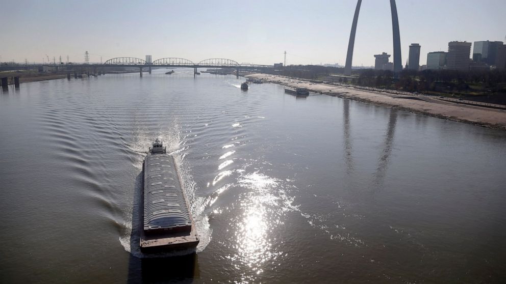  Low water on the Mississippi River impacting barge traffic
