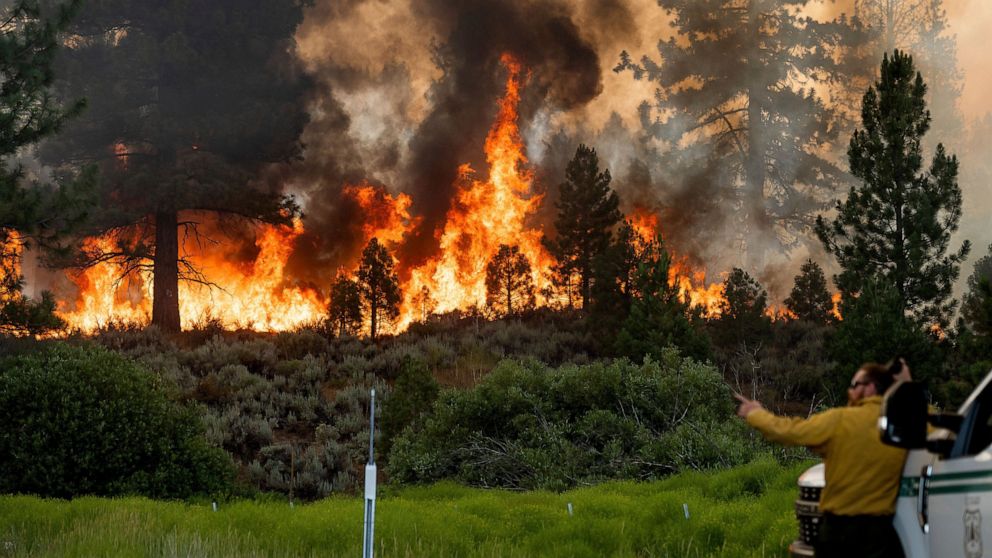  Surging California wildfire prompts Nevada evacuations