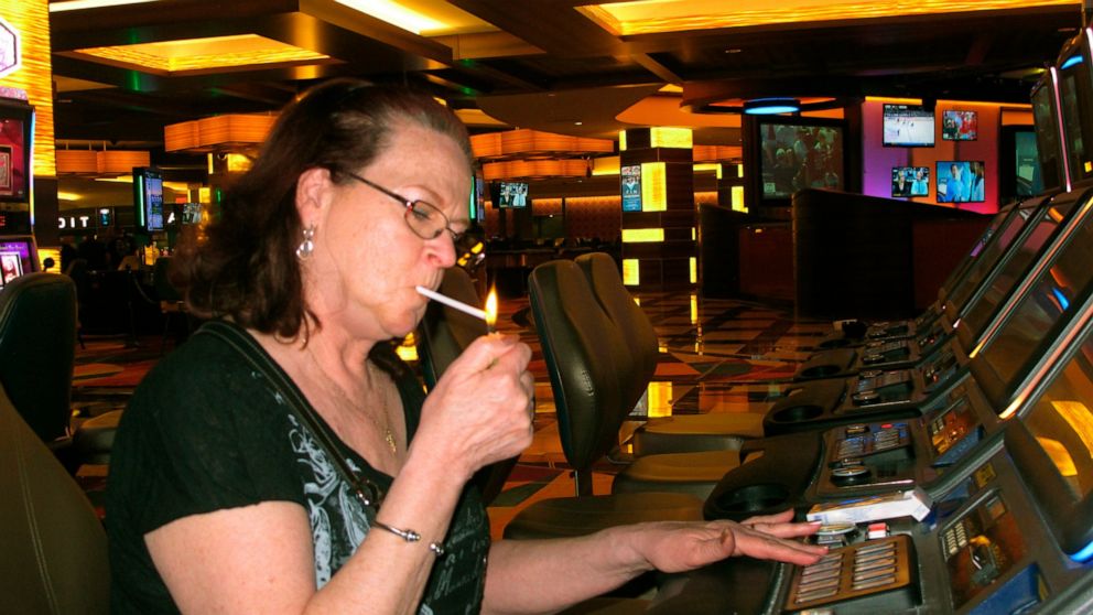  Smoking foes: Make COVID casino smoking ban permanent in NJ