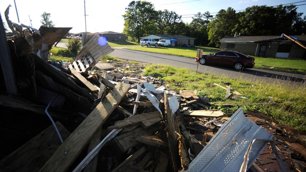  Frustrating recovery could be hurricane harbinger for South