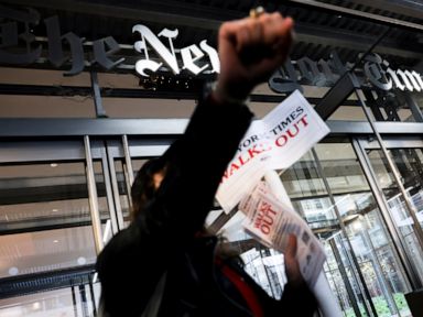 New York Times journalists, other workers on 24-hour strike thumbnail