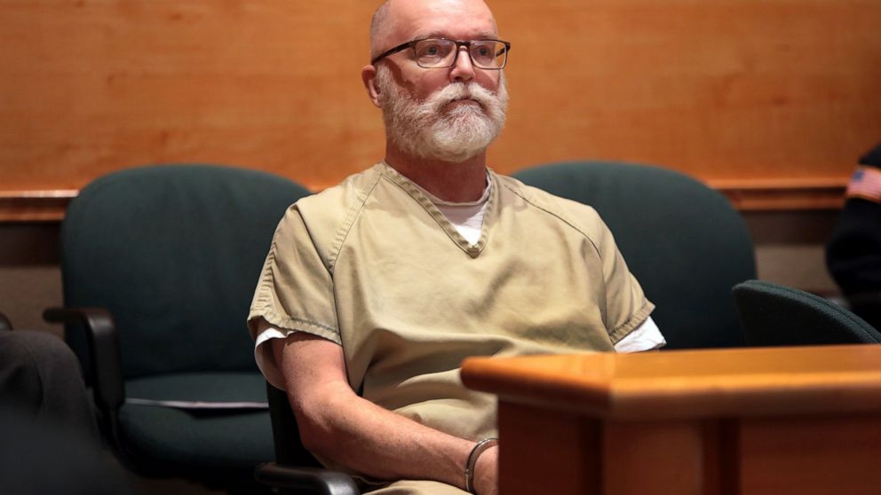  Man pleads guilty in St. Louis Catholic store killing