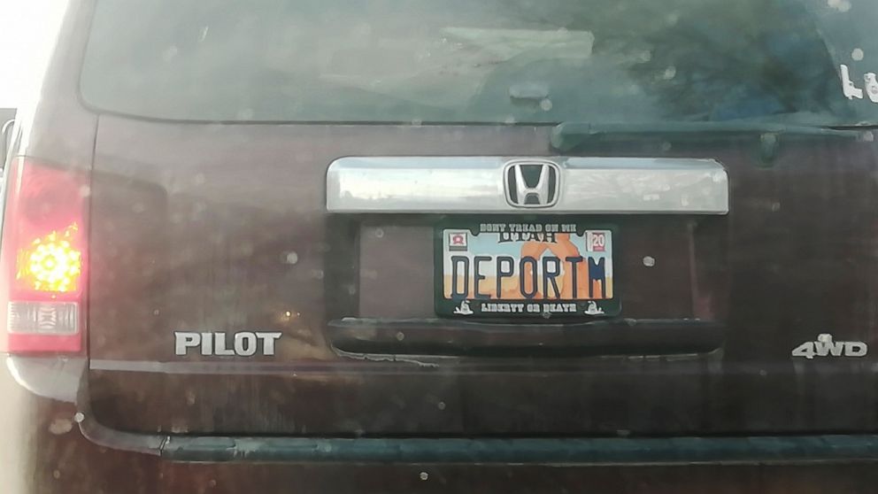where can i buy personalized license plates