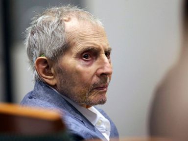 'He'd like to murder me,' estranged Durst brother testifies
