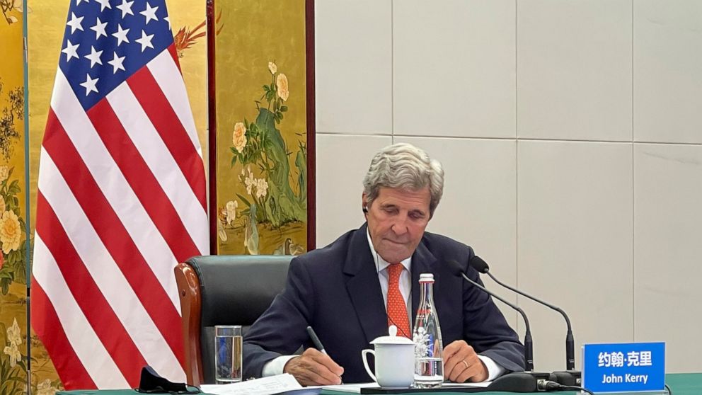  US envoy Kerry says China crucial to handling climate crisis