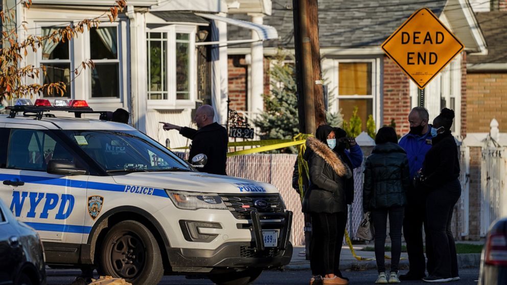 2 New York City officers shot, suspected shooter killed ...