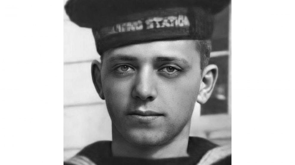 Un marin tué à Pearl Harbor sera enfin inhumé