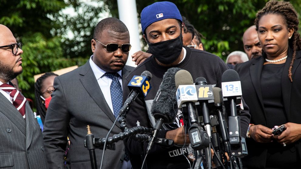  Prosecutor to discuss probe into fatal shooting of Black man