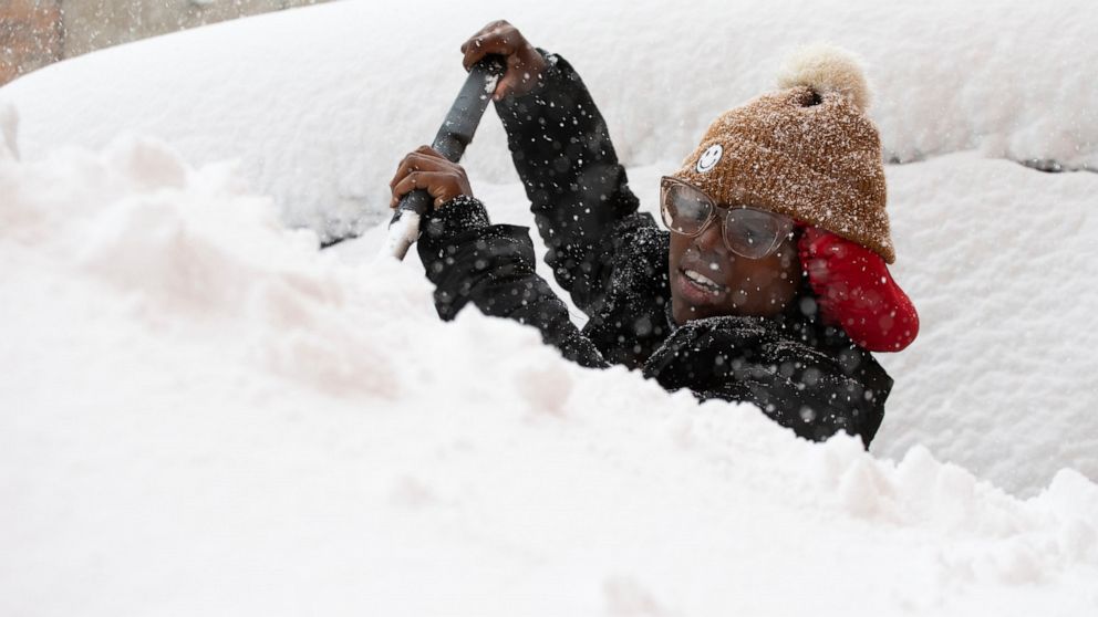 Une neige dangereuse à effet de lac paralyse certaines parties de l’État de New York