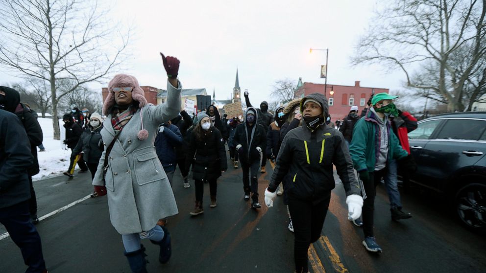  Streets to reopen, memorial to stay at site of Floyd arrest
