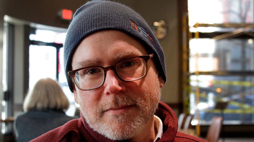 Steven DuBois, beloved and eclectic AP raconteur, dead at 53 Steven DuBois, beloved and eclectic AP raconteur, dead at 53