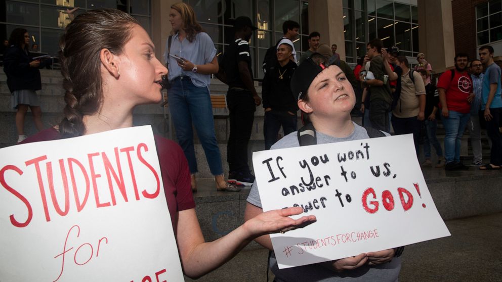 The Latest Falwell Praises Liberty Students After Protest Abc News