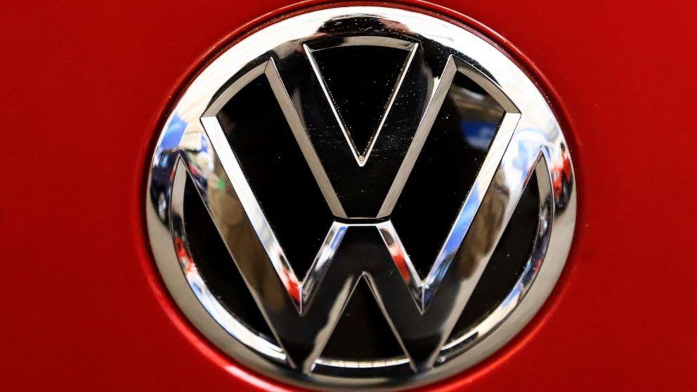  US agency opens 2 safety probes of Volkswagen, Audi vehicles