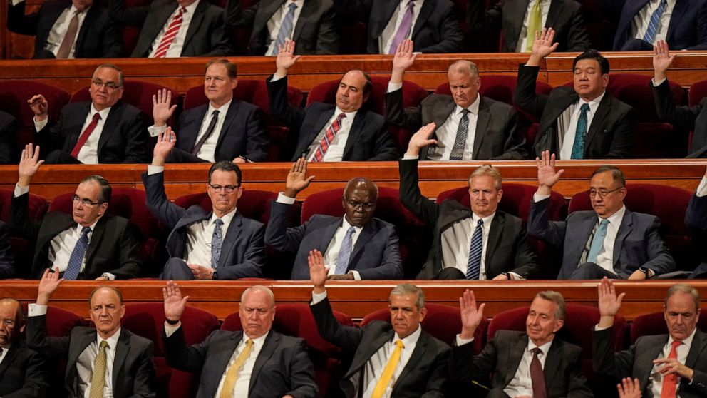 Russell M. Nelson, Henry B. Eyring