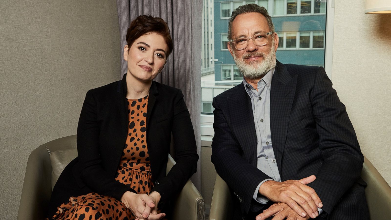 Tom Hanks Didn T Want To Be Mr Rogers Then He Met Marielle Abc News