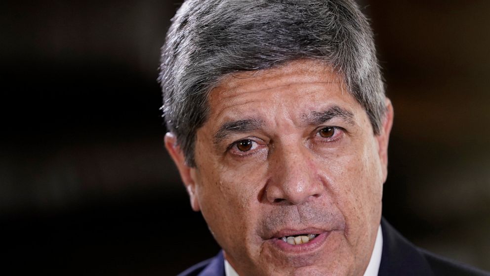 Carlos Fernandez de Cossio