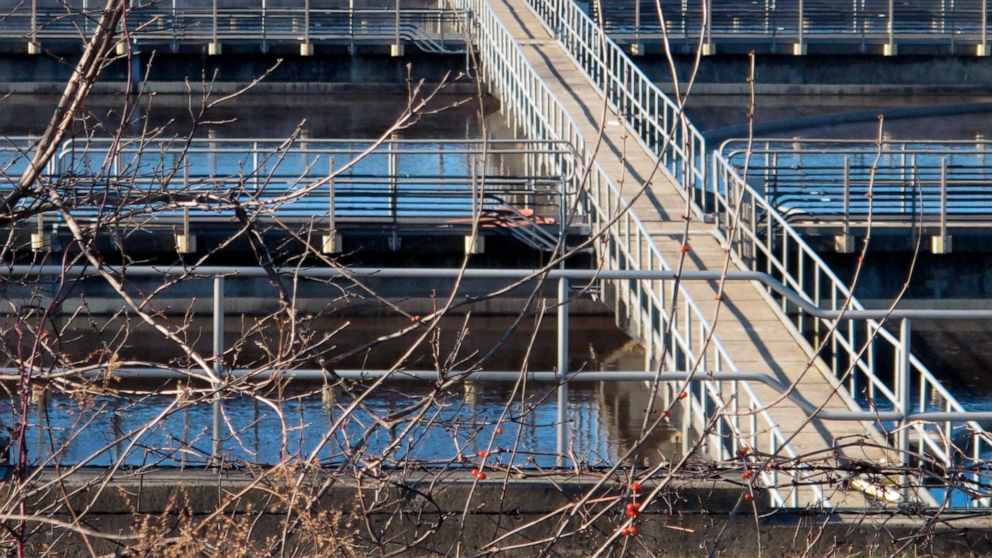  Illinois court sends pipeline plans back to regulators