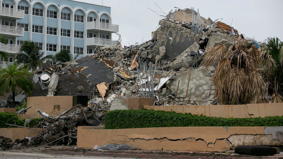 8 more dead pulled from rubble of collapsed Florida condo 8 more dead pulled from rubble of collapsed Florida condo