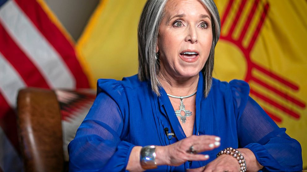  Troops, bureaucrats will sub for sick teachers in New Mexico