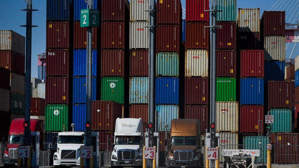  US manufacturing growth slows in October to 60.8% reading