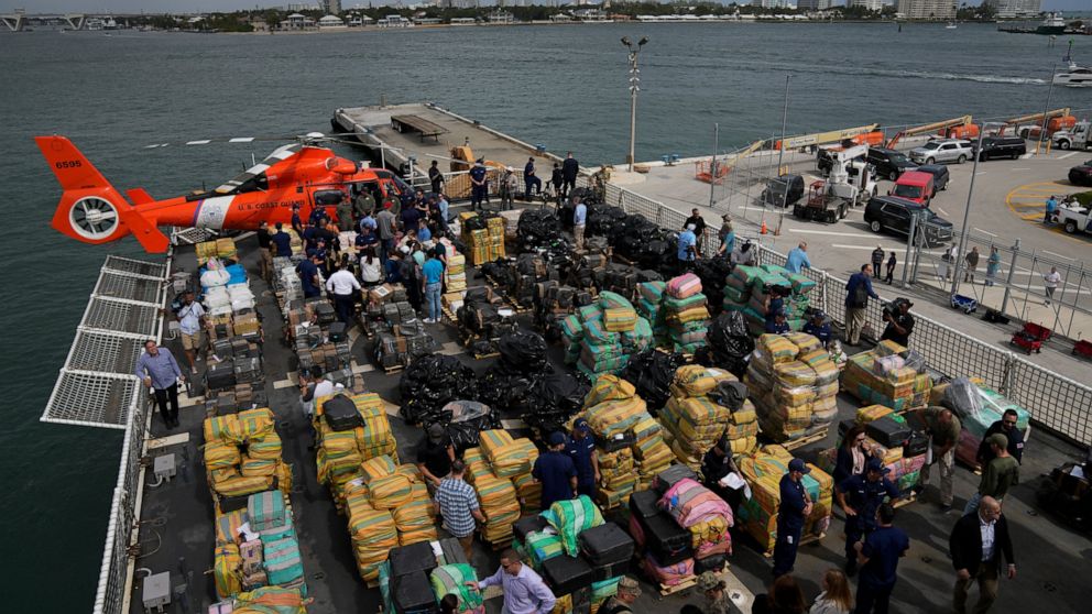  U.S. Coast Guard offloads $1 billion worth of narcotics