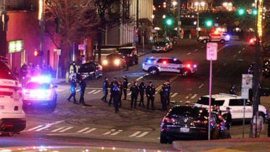 2 Injured After Police Car Drives Through Crowd At Race Abc News
