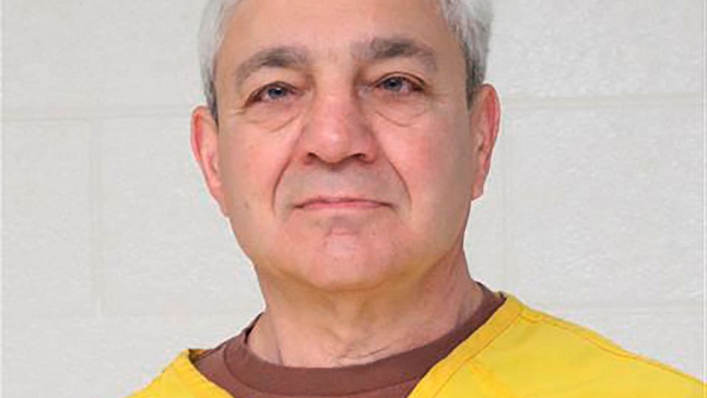  Penn State ex-president reports to jail in Sandusky scandal