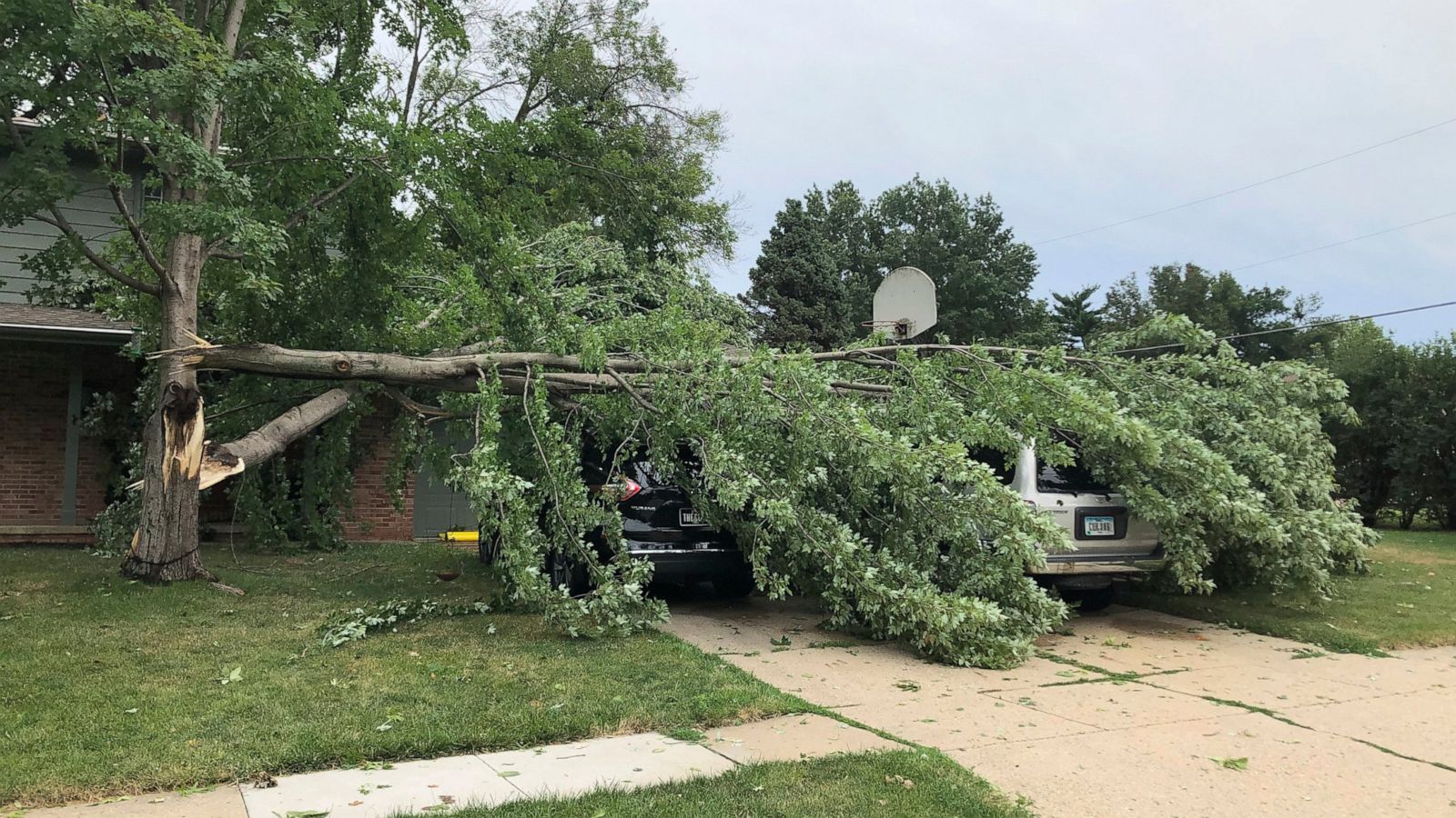 Powerful Derecho Leaves Path Of Devastation Across Midwest Abc News