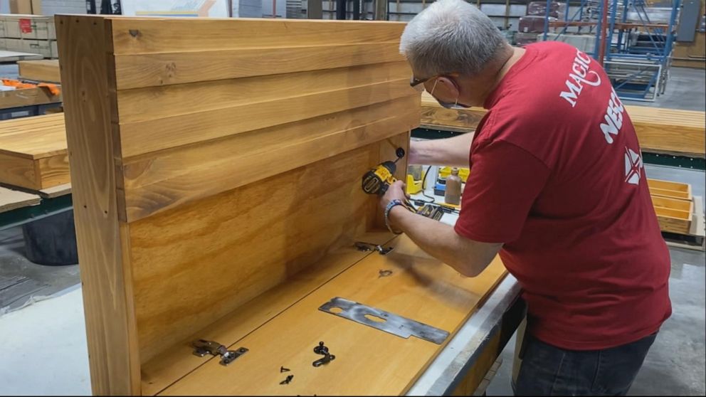 PHOTO: In Manitowoc, Wisconsin, “Metal Art of Wisconsin” has decided to donate its handcrafted American flag wall designs to servicemen and women all over the country.