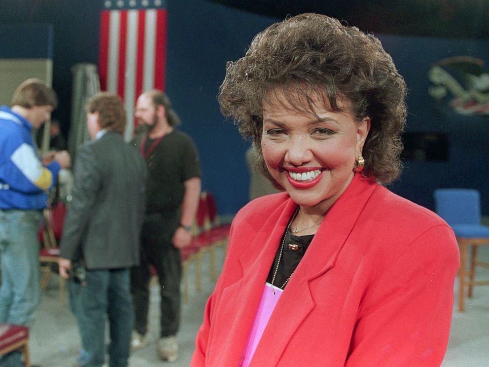 PHOTO: ABC News anchor Carole Simpson, smiles in a file photo on Oct. 15, 1992, the day she became the first woman of color to moderate a presidential debate in the U.S.