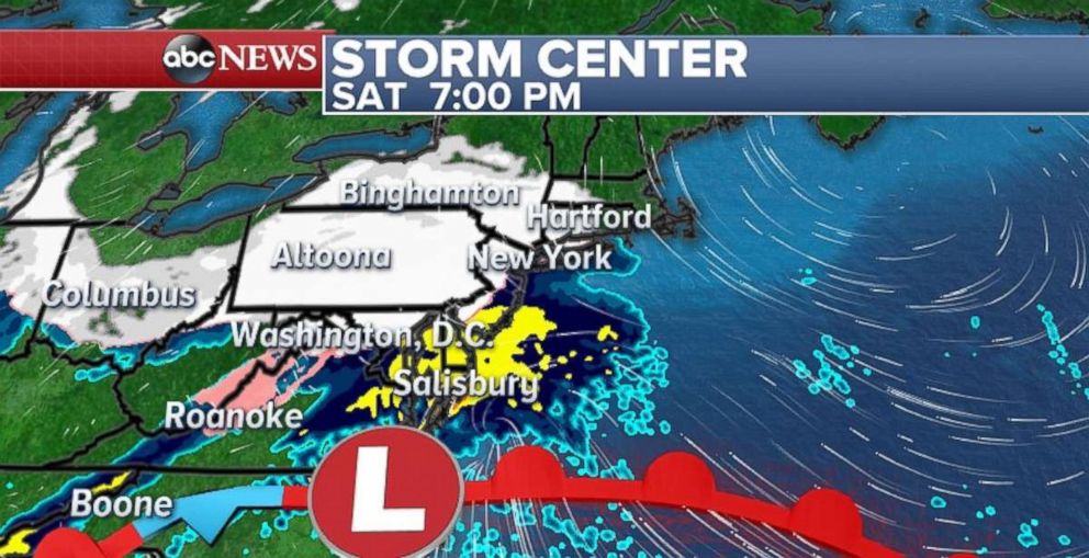 The snow will move into the New York City area at about 7 p.m. on Saturday night.