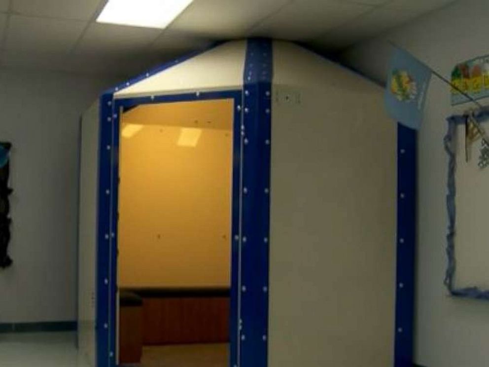 Oklahoma elementary school installs bulletproof shelters in classrooms