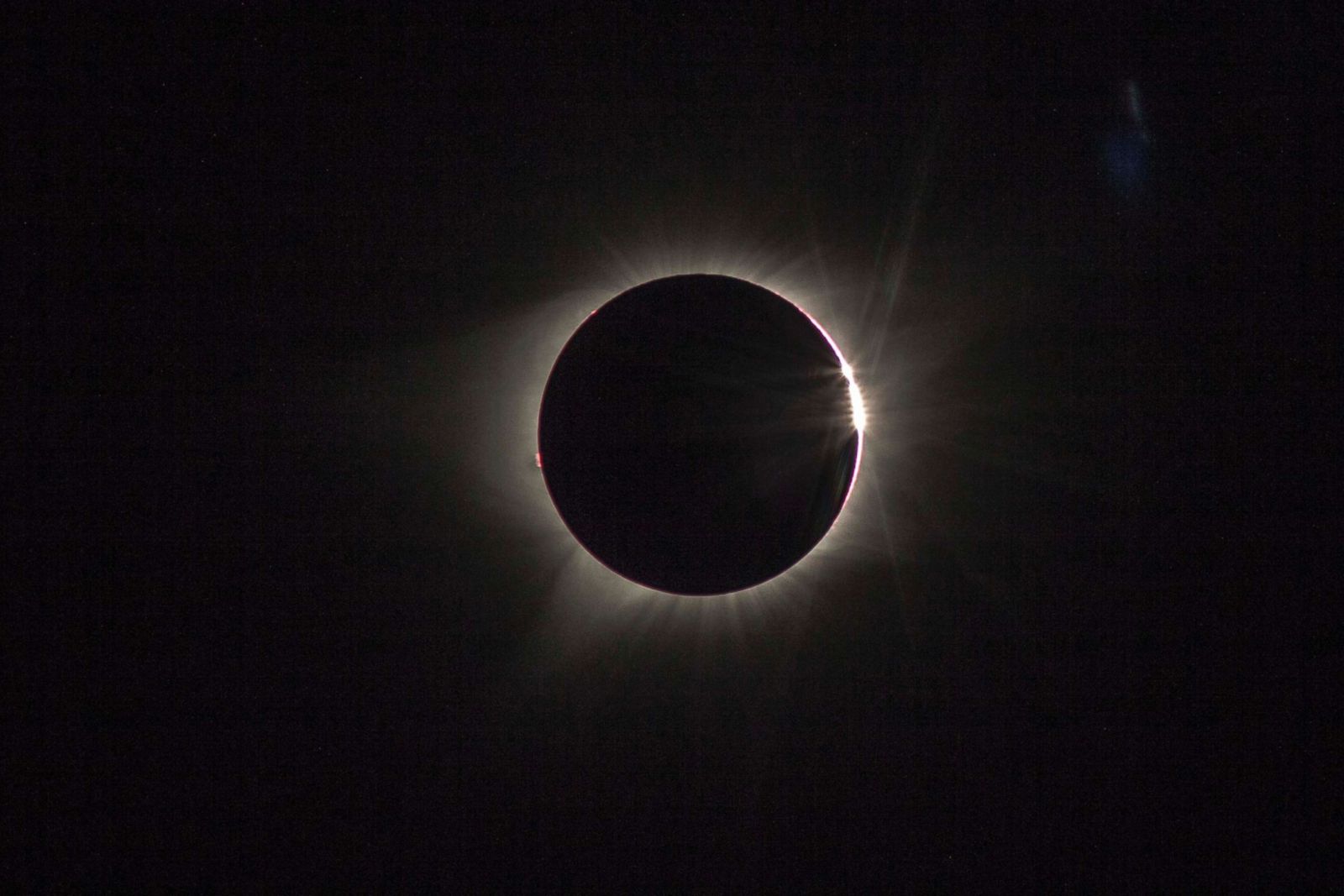 First look at the solar eclipse from Oregon Photos Image 21 ABC News