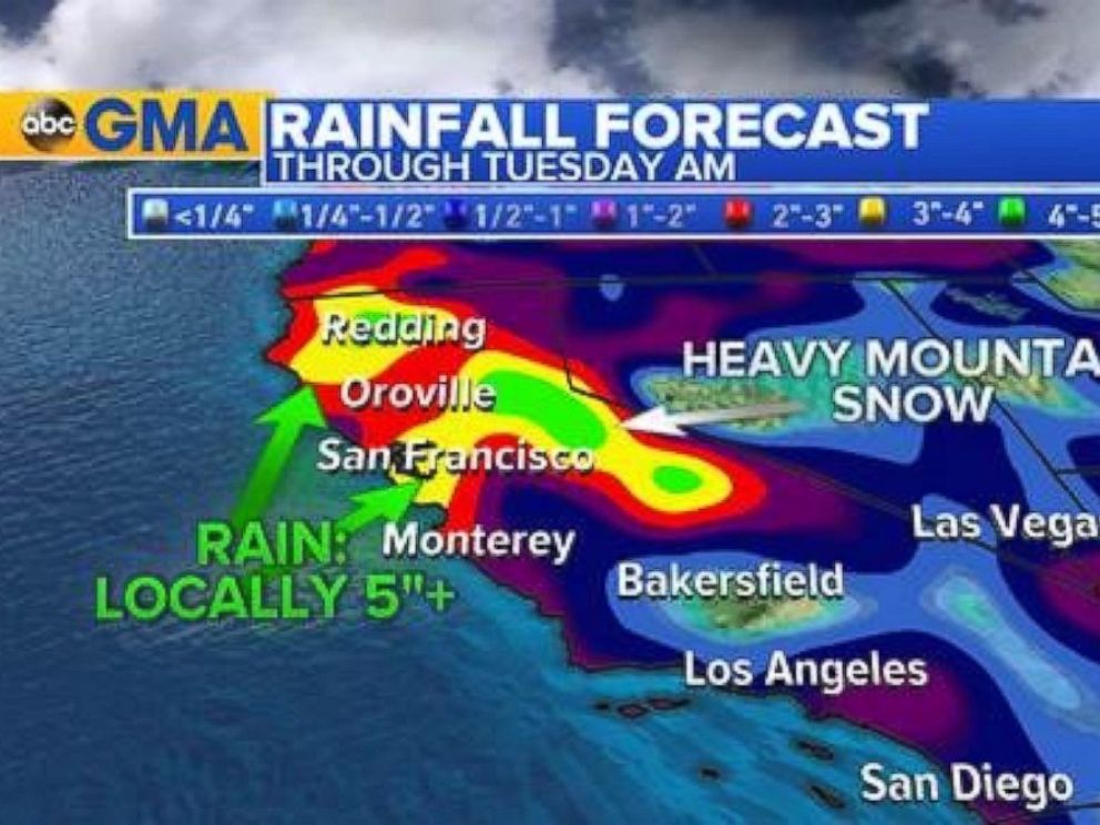 PHOTO: Another Pacific storm taking aim at the West Coast on Sunday will bring additional rain to Central and Northern California.