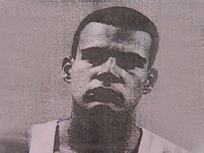 VIDEO: 20-year-old Pvt. Terrance Hilton escapes authorities at Denver Intl Airport.