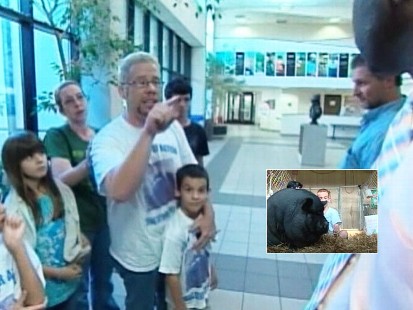Video: N.C. city council votes to ban boys pet pig.