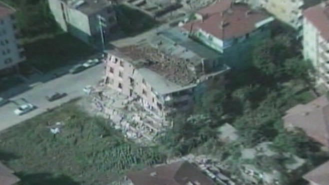 Aug 17 1999 Earthquake In Turkey Video Abc News