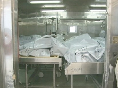 VIDEO: With economy in the dumps many families cant afford to bury their dead.