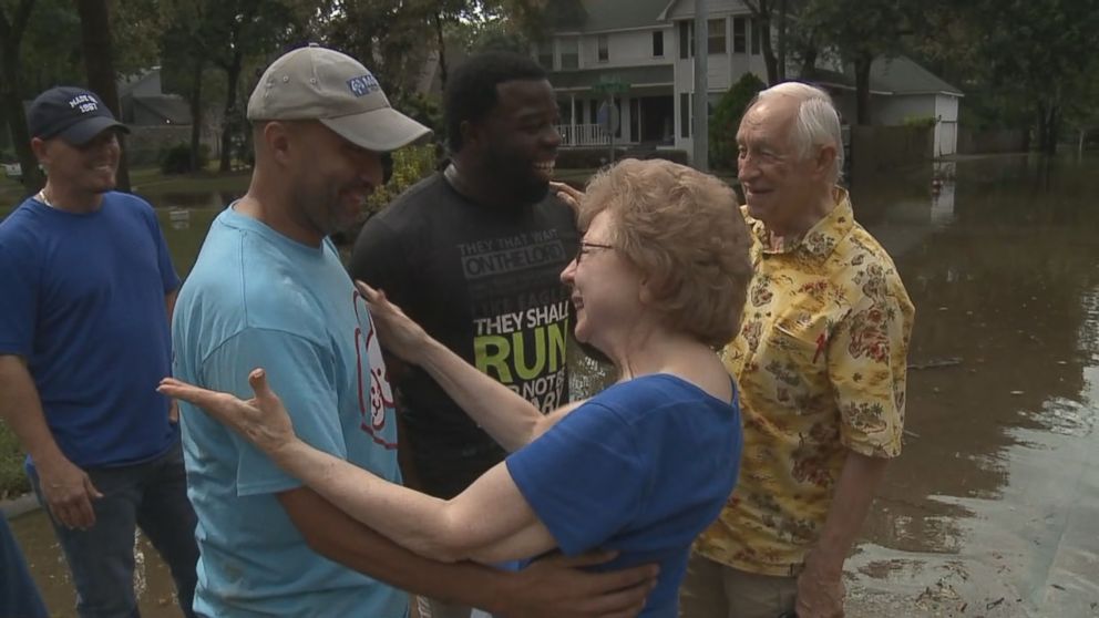 VIDEO: The moment Houston grandparents reunited with jet ski heroes