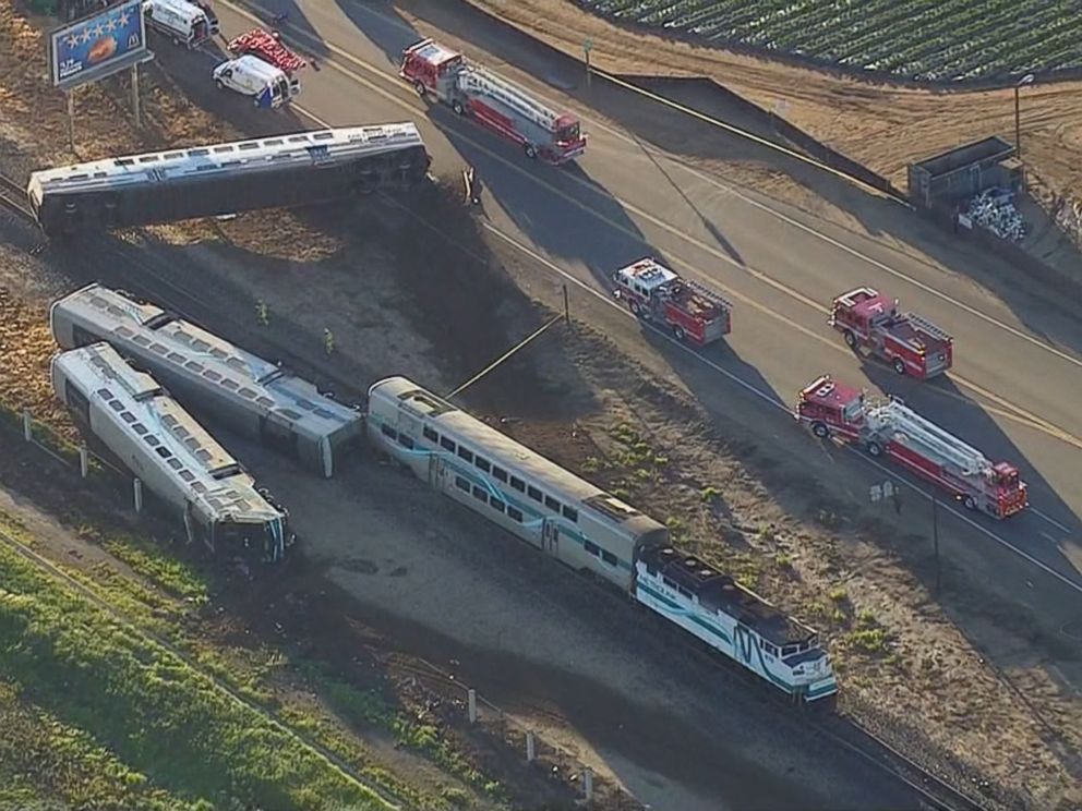 PHOTO: Southern Californias Metrolink commuter service says one of its trains struck a truck, causing a number of train cars to derail in Oxnard, Calif., Feb. 24, 2015.
