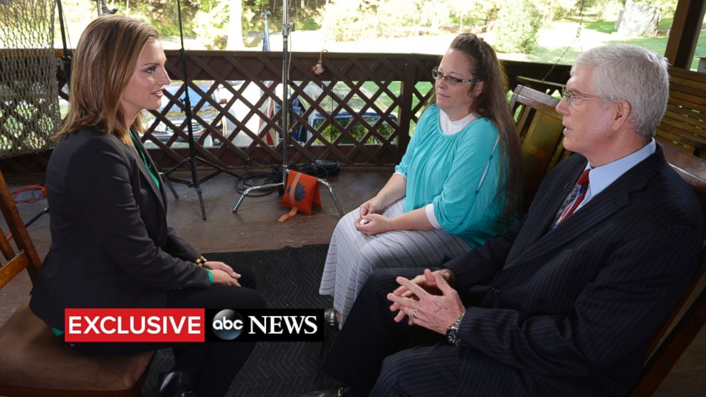 PHOTO: ABC News' Paula Faris sat down for an exclusive interview with Kentucky County Clerk Kim Davis in Morehead, Kentucky, on Sept. 21, 2015. 