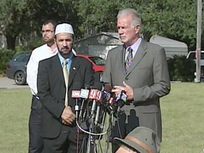 Rev. Terry Jones says hell discuss moving so-called Ground Zero Mosque.