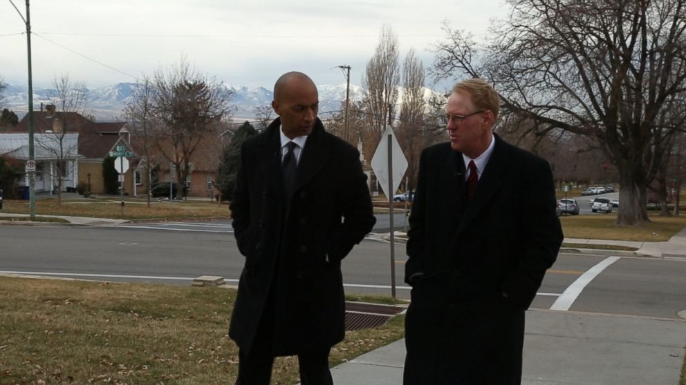 Paul Cassell, (right) a now-retired federal judge in the Utah circuit, talks with "Nightline" co-anchor Byron Pitts about the mandatory minimum case that still haunts him.