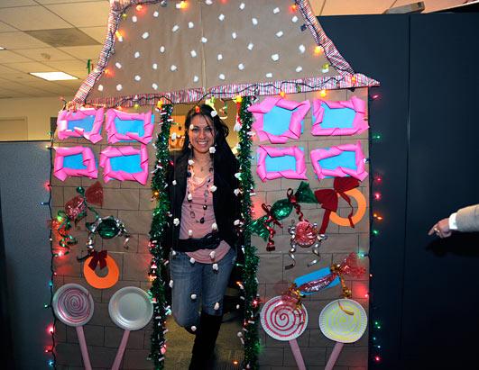 20/20's Holiday Decorating Contest Photos  ABC News