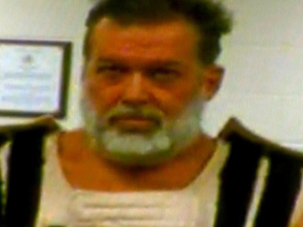 PHOTO: Planned Parenthood shooting suspect Robert Dear appears in court from El Paso County jail via video on Nov. 30, 2015.