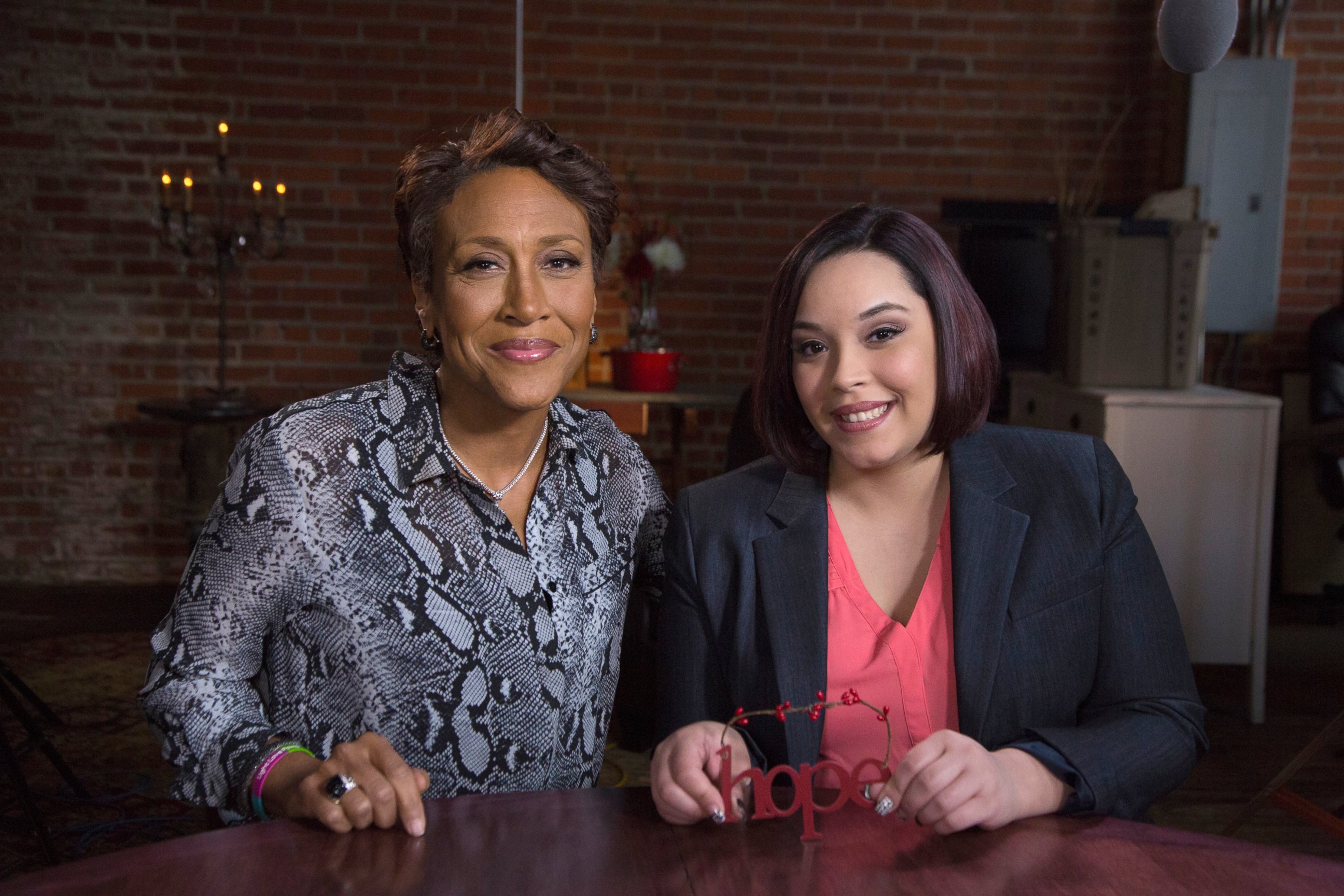 PHOTO: ABC News' Robin Roberts is pictured here with Cleveland kidnapping survivor Gina DeJesus.  