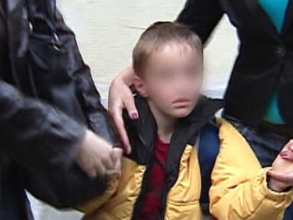 Video: U.S. mother returns adoptive Russian boy.
