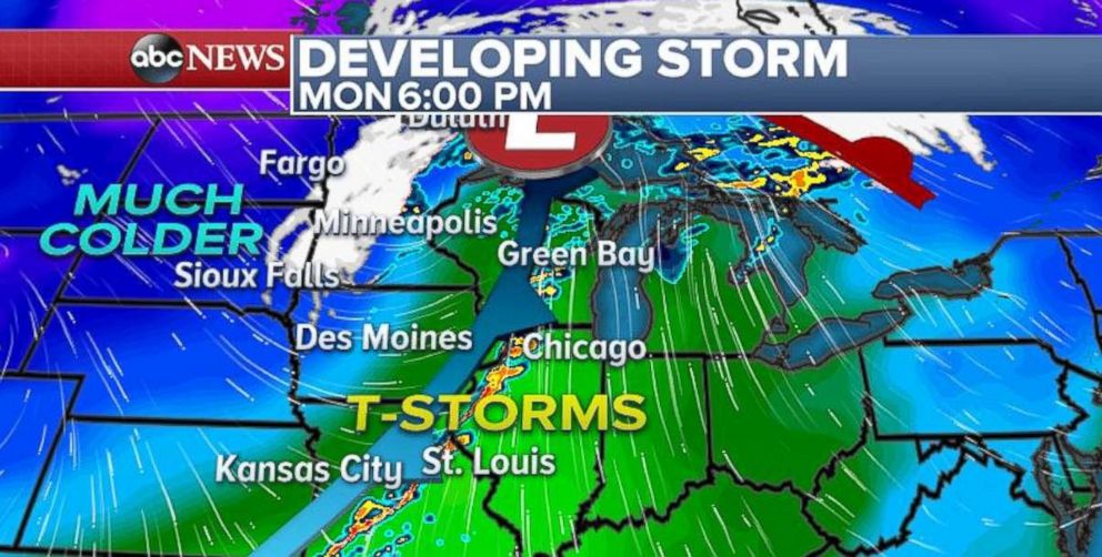 PHOTO: The Great Lakes region can expect thunderstorms on Monday.
