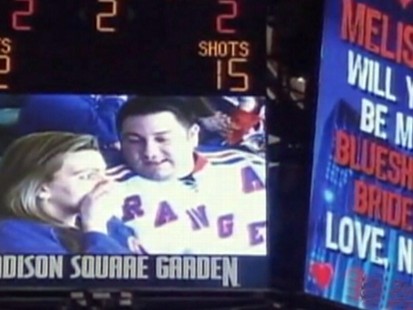 VIDEO: A hockey fans marriage proposal fails at a NY Rangers game, but was it a hoax?