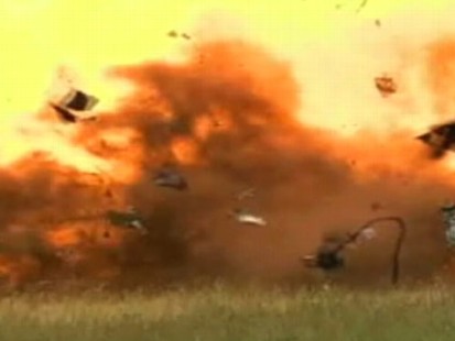 VIDEO: Video from government test shows damage Faisal Shahzads bomb could have done.